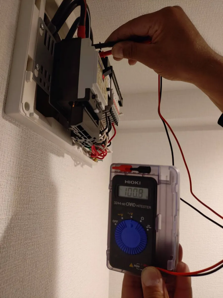 分電盤まわりの測定・検査